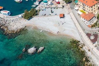 Herceg Novi: U toku uklanjanje pet bombi iz mora Herceg Novi: U toku uklanjanje pet bombi iz mora