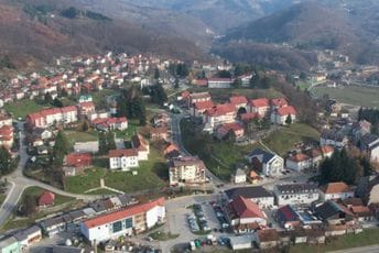 Mojkovac: Osumnjičen da je povrijedio bivšu ženu i njenu majku, pokušao da odvede djecu sa sobom