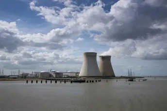 Iran počinje izgradnju još četiri nuklearne elektrane Iran počinje izgradnju još četiri nuklearne elektrane