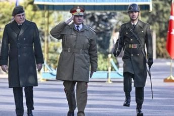 Rumunski ministar: Ako Putin pobijedi u Ukrajini krenuće na Moldaviju, biće napeto i na Zapadnom Balkanu Rumunski ministar: Ako Putin pobijedi u Ukrajini krenuće na Moldaviju, biće napeto i na Zapadnom Balkanu