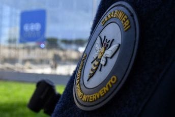 Uhapšen šef italijanske mafije i njegova „desna ruka“ Uhapšen šef italijanske mafije i njegova „desna ruka“