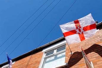 Šin Fejn ima premijerku, a znate li koliko ljudi u Sjevernoj Irskoj podržava izlazak iz UK? Šin Fejn ima premijerku, a znate li koliko ljudi u Sjevernoj Irskoj podržava izlazak iz UK?