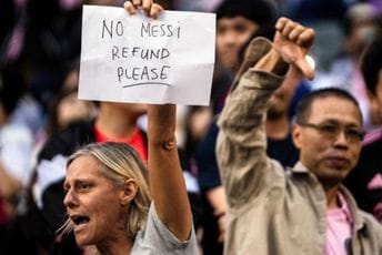 Navijači i vlada Hongkonga ljuti jer Mesi nije igrao utakmicu Navijači i vlada Hongkonga ljuti jer Mesi nije igrao utakmicu