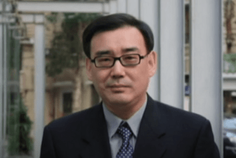 Kina australijskog pisca osudila uslovno na smrt Kina australijskog pisca osudila uslovno na smrt