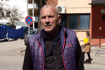 Bivši zaposleni "Radnika" pisali Spajiću: Preispitati stečaj i privatizaciju preduzeća i imovinu svih aktera Bivši zaposleni "Radnika" pisali Spajiću: Preispitati stečaj i privatizaciju preduzeća i imovinu svih aktera