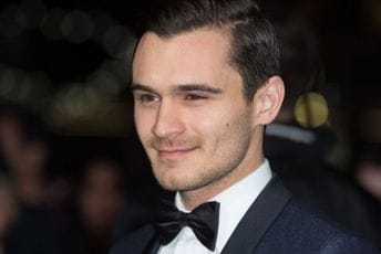 HBO odlučio ko će zamijeniti Bikovića u seriji „The White Lotus“ HBO odlučio ko će zamijeniti Bikovića u seriji „The White Lotus“