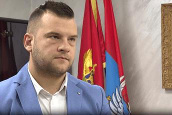 Asanović napustio TV studio, prethodno kazao: Radunović postupio nezakonito, Bojovići bili u četiri partije