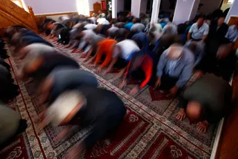 Prijeti li Bošnjacima u Crnoj Gori politička i društvena marginalizacija? Prijeti li Bošnjacima u Crnoj Gori politička i društvena marginalizacija?