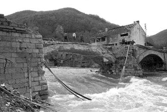 Prije 27 godina: U bombardovanju Murina poginulo šestoro civila