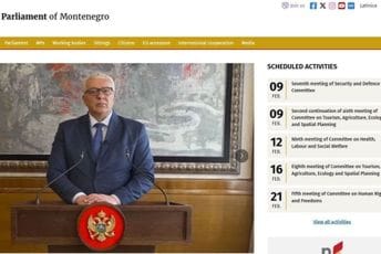 Na sajtu Skupštine oznaka za Engleski jezik i dva pisma, za Crnogorski oznake nema Na sajtu Skupštine oznaka za Engleski jezik i dva pisma, za Crnogorski oznake nema