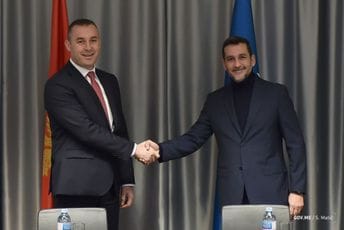 Šćekić sa Santanderom: Svakom djetetu pružiti priliku da se u školi bavi sportom Šćekić sa Santanderom: Svakom djetetu pružiti priliku da se u školi bavi sportom