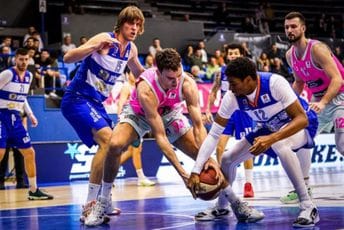 Odluka pala u završnom kvartalu: Barani poraženi u Beogradu, i dalje su izjednačeni sa Krkom Odluka pala u završnom kvartalu: Barani poraženi u Beogradu, i dalje su izjednačeni sa Krkom