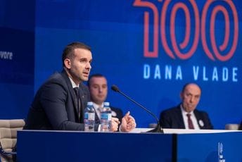 Dva vicepremijera imaju veće zarade od Spajića Dva vicepremijera imaju veće zarade od Spajića