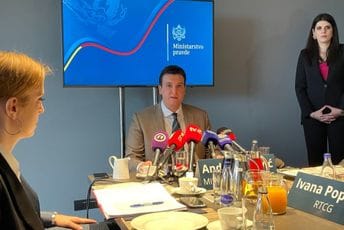 Milović: Cetinje je grad s najviše bezbjednosno interesantnih lica, stepen na koji udaraju je znak koliko se plaše od mene Milović: Cetinje je grad s najviše bezbjednosno interesantnih lica, stepen na koji udaraju je znak koliko se plaše od mene