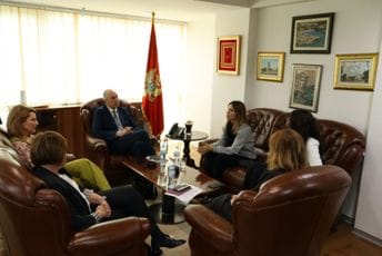 Đeka i Raičević: Potrebno ponovno uspostavljanje Savjeta za rodnu ravnopravnost na najvišem političkom nivou Đeka i Raičević: Potrebno ponovno uspostavljanje Savjeta za rodnu ravnopravnost na najvišem političkom nivou