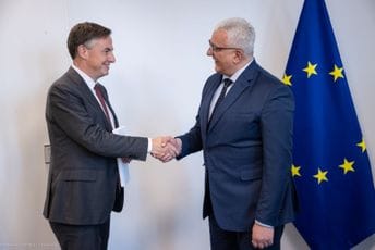 Mandić sa Mekalisterom: Skupština i Vlada imaju namjeru da zemlji obezbijede stabilnost i mir, važna podrška Brisela Mandić sa Mekalisterom: Skupština i Vlada imaju namjeru da zemlji obezbijede stabilnost i mir, važna podrška Brisela