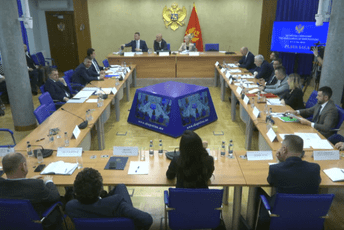 Milović dva mjeseca čeka na SOCTA, Bečić poručuje da postoji procedura Milović dva mjeseca čeka na SOCTA, Bečić poručuje da postoji procedura