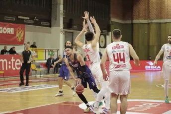 Dominacija: SC Derbi je prvi finalista Kupa, u prvom poluvremenu dali čak 64 poena Dominacija: SC Derbi je prvi finalista Kupa, u prvom poluvremenu dali čak 64 poena