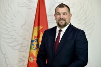 Krapović čestitao Gašiću: Doprinos regionalnom prosperitetu i stabilnosti zajednički cilj
