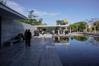 "Na plaži": Izložba APSS Instituta o nasljeđu Jadrana i Bokokotorskog zaliva u Barseloni "Na plaži": Izložba APSS Instituta o nasljeđu Jadrana i Bokokotorskog zaliva u Barseloni