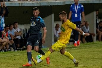 Najuzbudljivije bilo pod Malim brdom: Kolo otvoreno pobjedama Petrovca, Arsenala i Jedinstva Najuzbudljivije bilo pod Malim brdom: Kolo otvoreno pobjedama Petrovca, Arsenala i Jedinstva