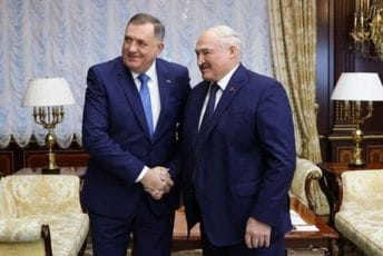 Lukašenko: Dodik hrabro zastupa interese pravoslavaca, a nije mu lako