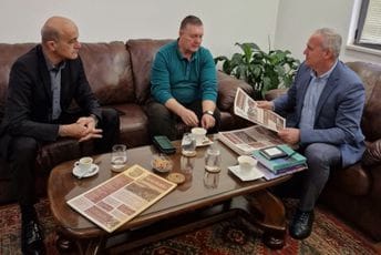 Ambasador Sj. Makedonije sa predstavnicima Komune: U fokusu saradnje zaštita baštine i promocija crnogorsko-makedonskih odnosa Ambasador Sj. Makedonije sa predstavnicima Komune: U fokusu saradnje zaštita baštine i promocija crnogorsko-makedonskih odnosa