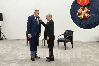 (VIDEO) Putin uručio Dodiku Orden Aleksandra Nevskog