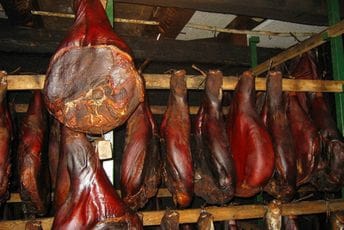 Crnogorski pršut na listi 20 najboljih na svijetu: Pogledajte na kojoj poziciji se našao