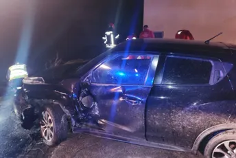 Nezgoda na putu Bar-Sutomore: Vozilo se survalo s puta, vozač otišao sa lica mjesta