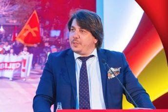 Sistematizacija za opstanak Krsta Radovića, ali i za nastavak partijskog zapošljavanja