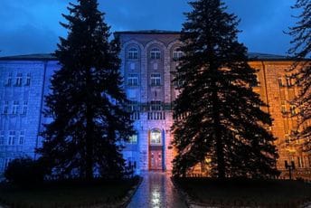 Cetinje i Podgorica: U bojama ukrajinske zastave zgrada Prijestonice, Milenijum, MVP...