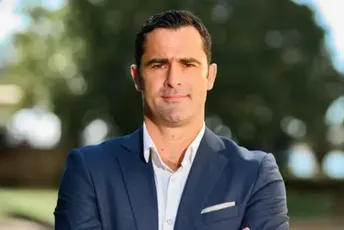 Pantović podnio ostavku na funkciju predsjednika barskog PES-a i članstvo u Pokretu Pantović podnio ostavku na funkciju predsjednika barskog PES-a i članstvo u Pokretu