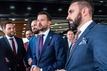 Srlja li Bošnjačka stranka u crnogorsku verziju „trojke“