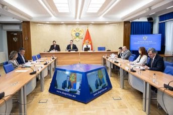 Zenović i Božović pred Odborom za evropske integracije Zenović i Božović pred Odborom za evropske integracije