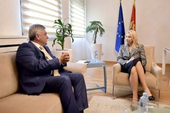 Gorčević- Dimitrov: Ukoliko nastavi započetom dinamikom Crna Gora može da postane sljedeća članica EU Gorčević- Dimitrov: Ukoliko nastavi započetom dinamikom Crna Gora može da postane sljedeća članica EU