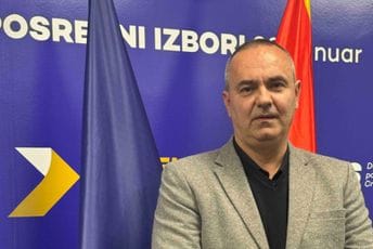 Nedić predao kandidaturu za predsjednika Opštinskog odbora DPS Berane Nedić predao kandidaturu za predsjednika Opštinskog odbora DPS Berane