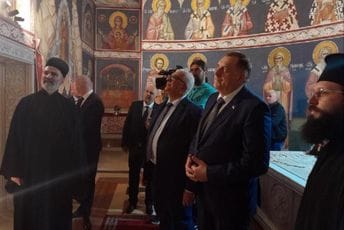 Zašto Dodik ‘stavlja so na rane’ porodicama žrtava u Štrpcima?