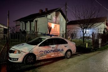 Užasavajući detalji tragedije u Novom Sadu: Sumnja se da je bračni par koji je sinoć skočio sa zgrade, prije toga ubio sopstvenu djecu