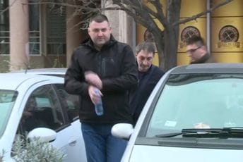 Politiko: Zapadne službe predsjednika Vojnog sindikata Srbije označile kao ruskog agenta Politiko: Zapadne službe predsjednika Vojnog sindikata Srbije označile kao ruskog agenta