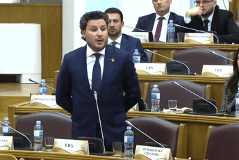 Abazović: PES nema više legitimitet da vlada Crnom Gorom, dajte parlamentarne izbore