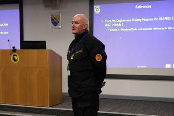 Službenik UP Valentin Danaj instruktor na dvonedeljnom UN kursu za policijske službenike Službenik UP Valentin Danaj instruktor na dvonedeljnom UN kursu za policijske službenike