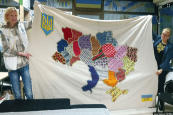 Ukrajinke u Budvi: Umjesto poklona za 8. mart, izrađuju ručne radove za domovinu