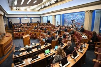 Skupština odložena do daljnjeg, Leković: Brutalno bezakonje, oduzete ingerencije ministru, izbor v.d. direktora UP nezakonit