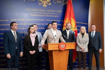 Janović: Vlada više ne postoji, izbori su jedini izlaz iz ovoga Janović: Vlada više ne postoji, izbori su jedini izlaz iz ovoga