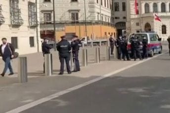 Protjerano dvoje ruskih diplomata iz Austrije Protjerano dvoje ruskih diplomata iz Austrije