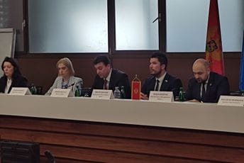 Sve crnogorske institucije spremne na ključni iskorak u pregovaračkom procesu Sve crnogorske institucije spremne na ključni iskorak u pregovaračkom procesu