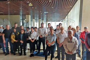 Dosta im je Vladinih ispraznih izjava: Od 25. marta svi sektori Instituta Igalo kreću u štrajk Dosta im je Vladinih ispraznih izjava: Od 25. marta svi sektori Instituta Igalo kreću u štrajk