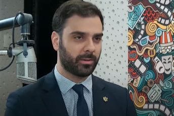 Radulović: Sa devet krupnih projekata imamo jasnu viziju kako će Crna Gora izgledati do 2030. Radulović: Sa devet krupnih projekata imamo jasnu viziju kako će Crna Gora izgledati do 2030.