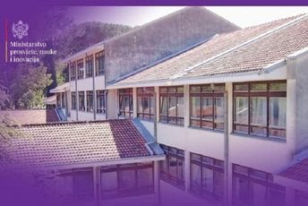 Objavljen tender za rekonstrukciju krova škole u Tivtu Objavljen tender za rekonstrukciju krova škole u Tivtu